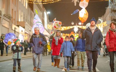 Lanterns Light Up the Town Centre!