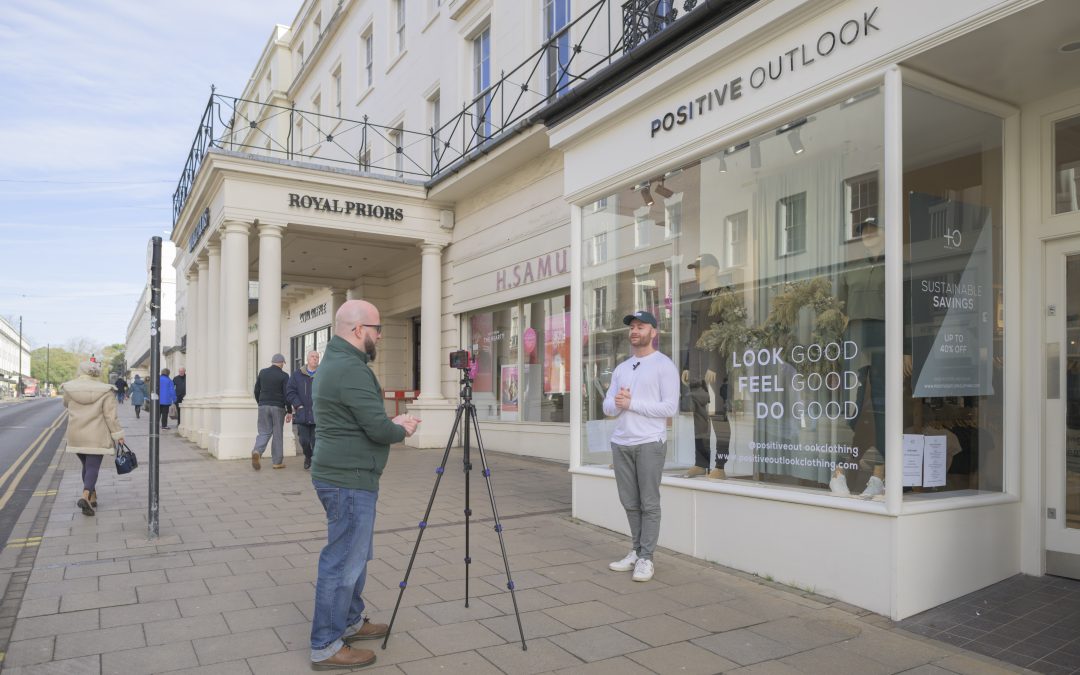 Share the Love in Leam!